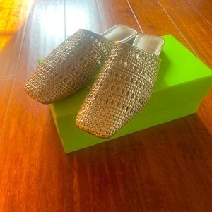 Stunning, Sam Edelman, gold mules worn only once